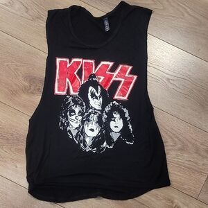 Kiss Black Tank Top with Red Graphic